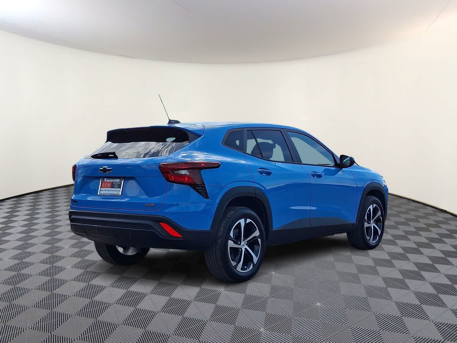 Thumbnail: 2024 Chevrolet Trax - 5