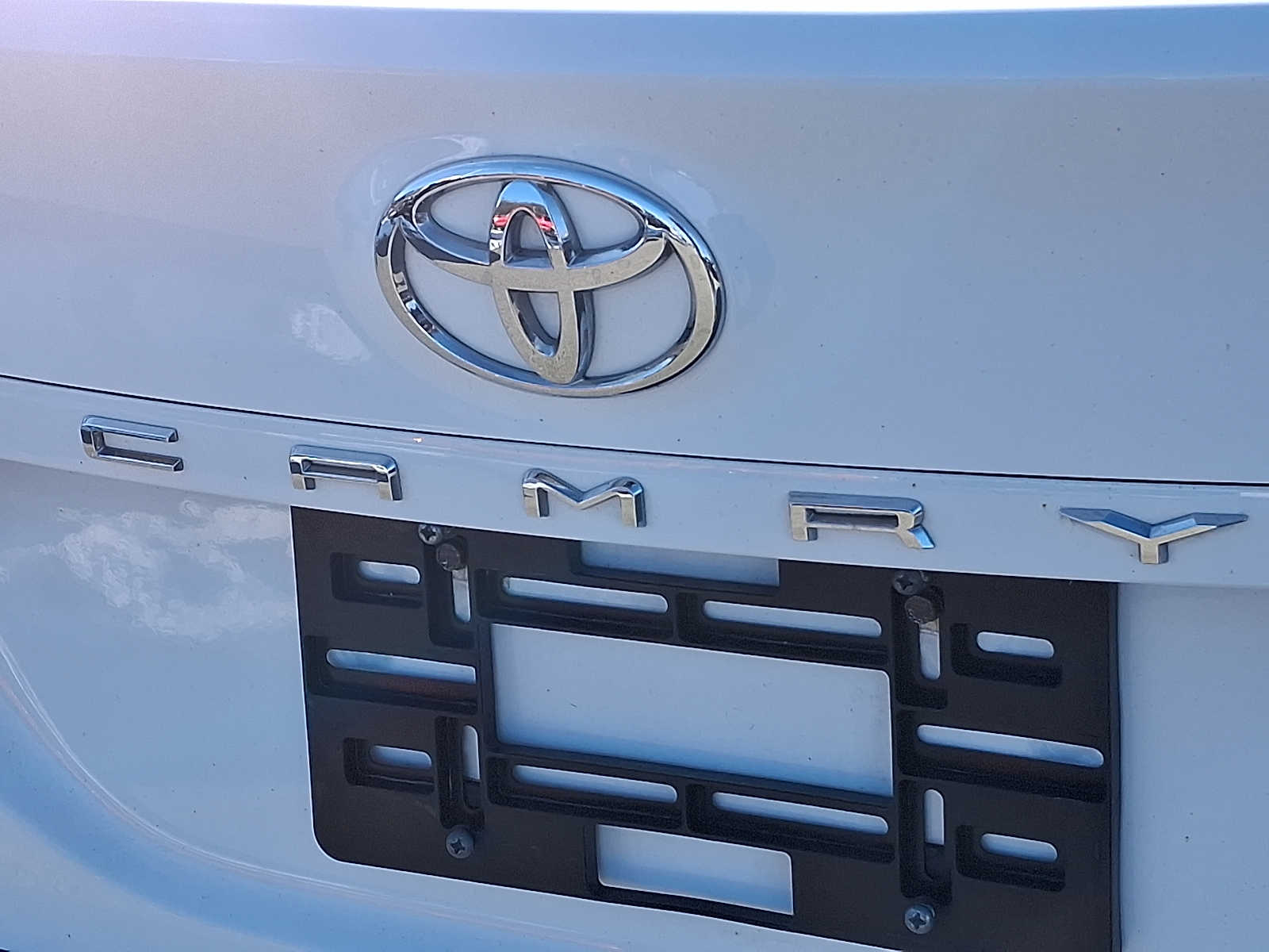 Thumbnail: 2023 Toyota Camry - 28