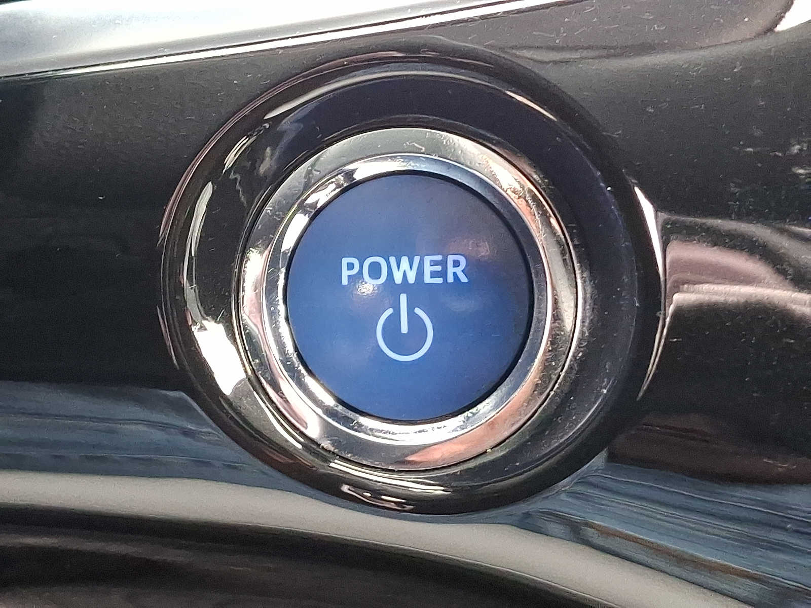 Thumbnail: 2017 Toyota Prius Prime - 27