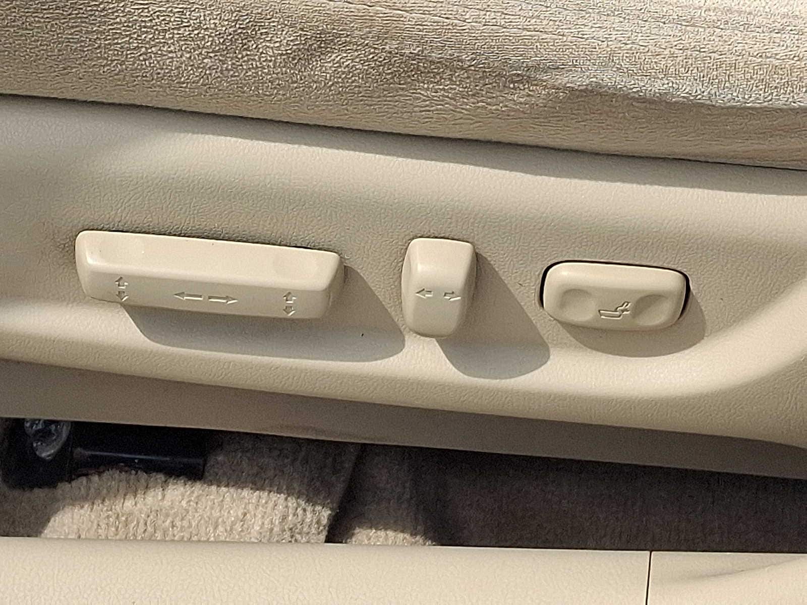 Thumbnail: 2010 Honda Accord - 21
