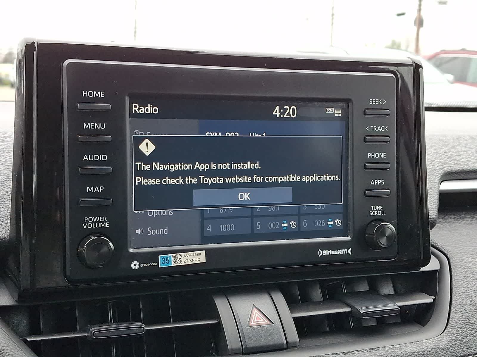 Thumbnail: 2022 Toyota RAV4 - 19