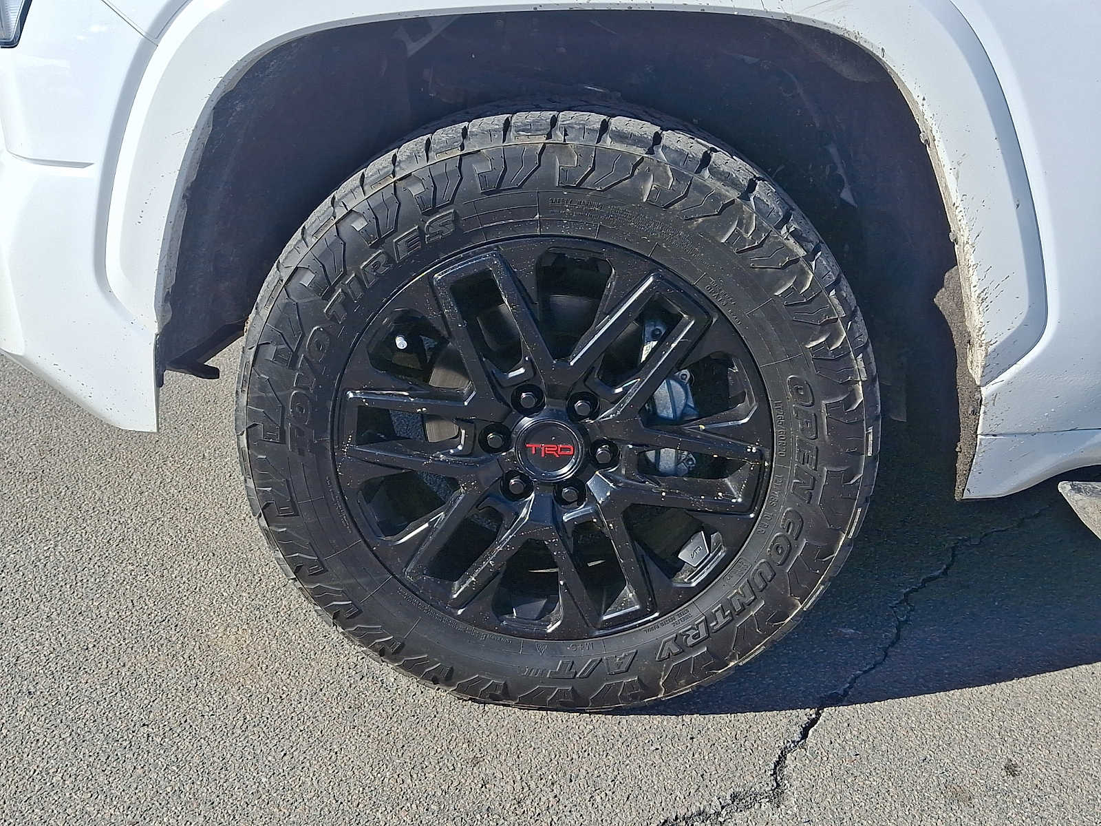 Thumbnail: 2023 Toyota Tundra - 10