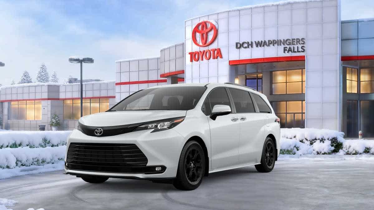 Thumbnail: 2026 Toyota Sienna - 1