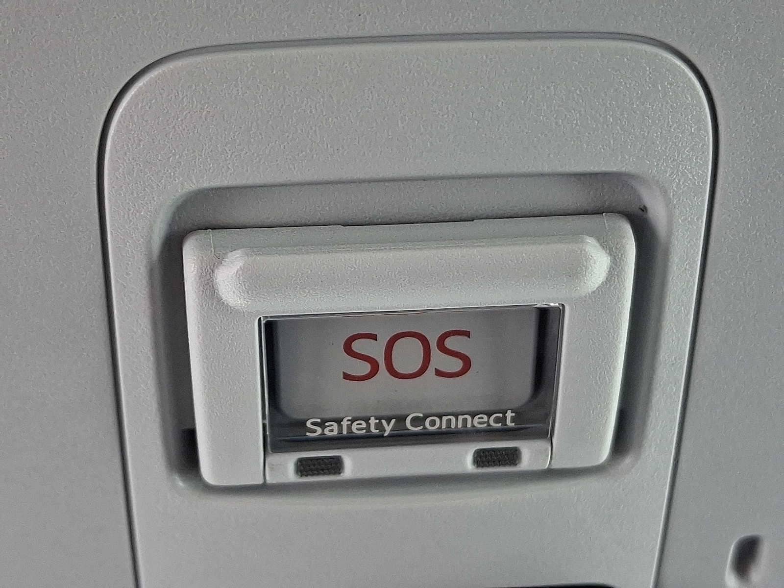 Thumbnail: 2020 Toyota Prius Prime - 25