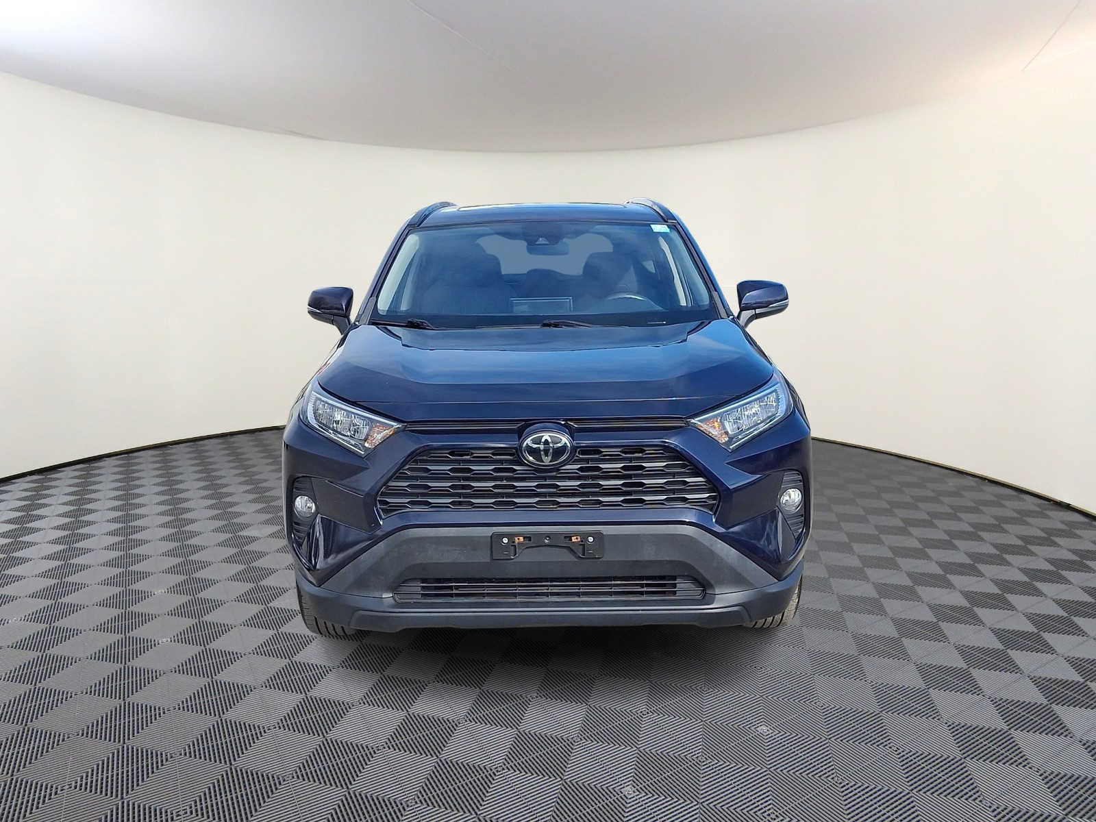 Thumbnail: 2021 Toyota RAV4 - 3
