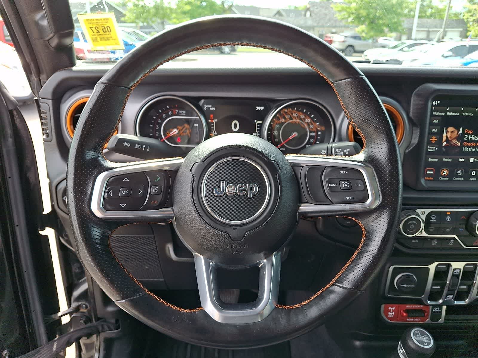 Thumbnail: 2021 Jeep Gladiator - 21