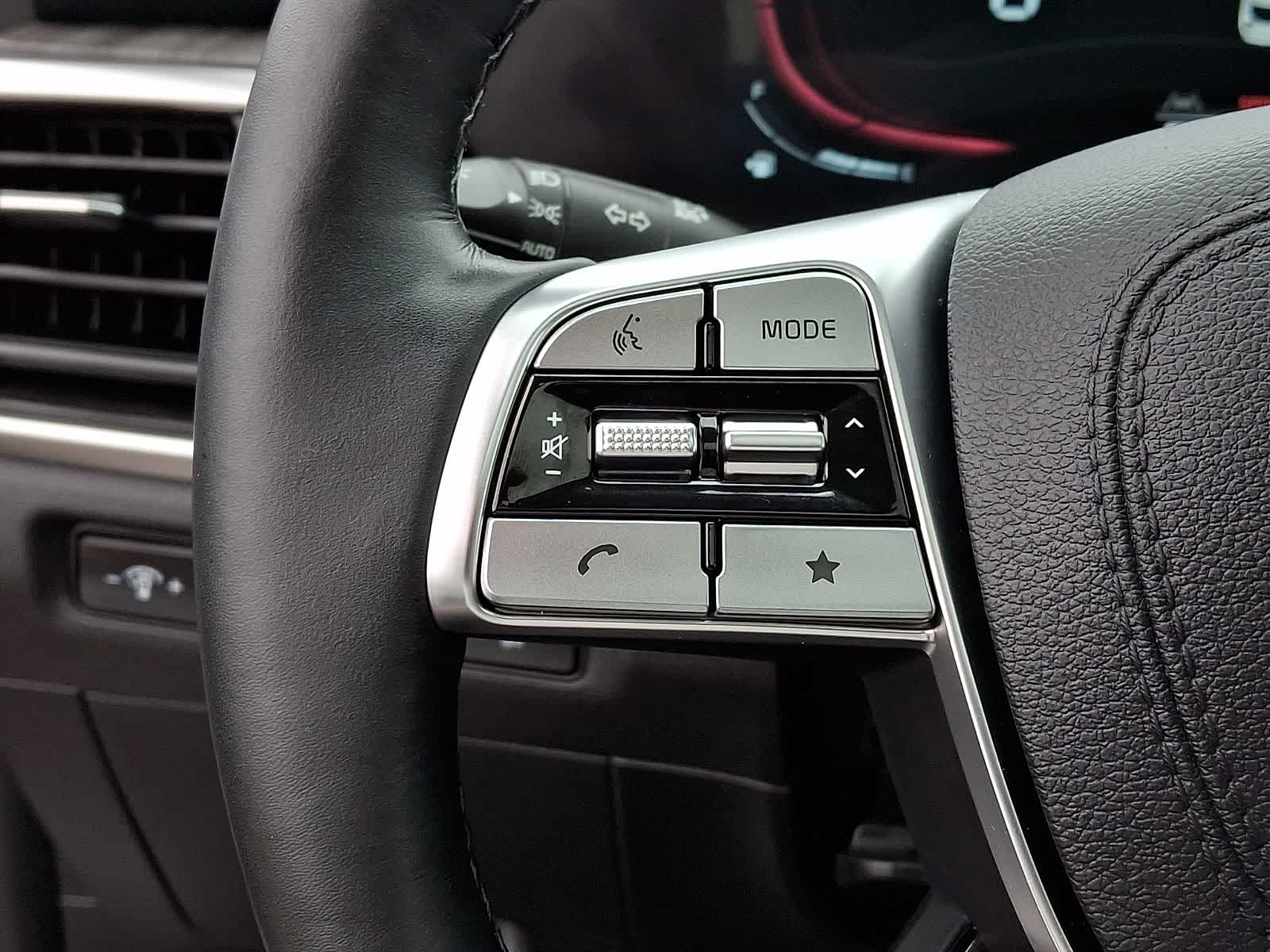 Thumbnail: 2024 Kia Telluride - 24