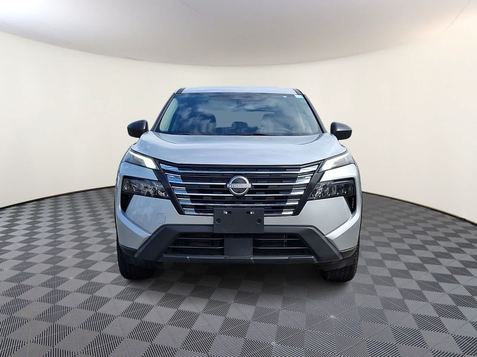 Thumbnail: 2024 Nissan Rogue - 3