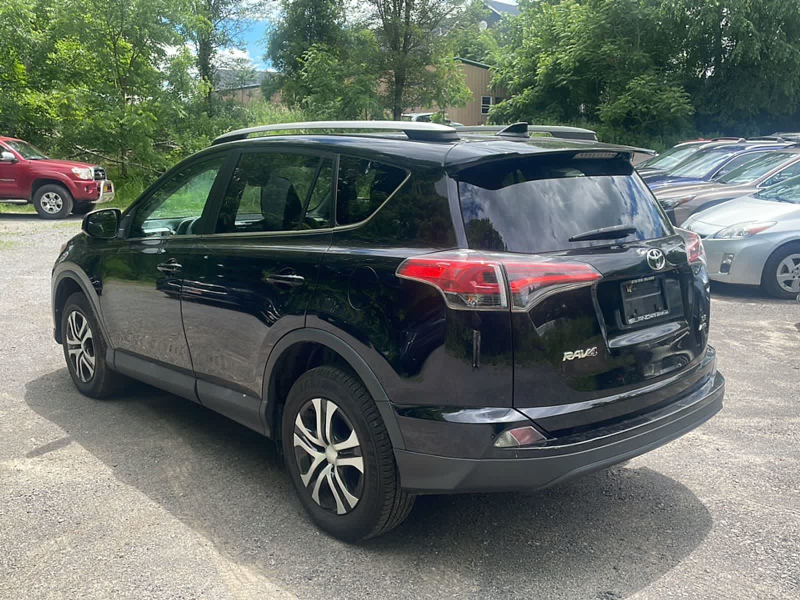Thumbnail: 2018 Toyota RAV4 - 6