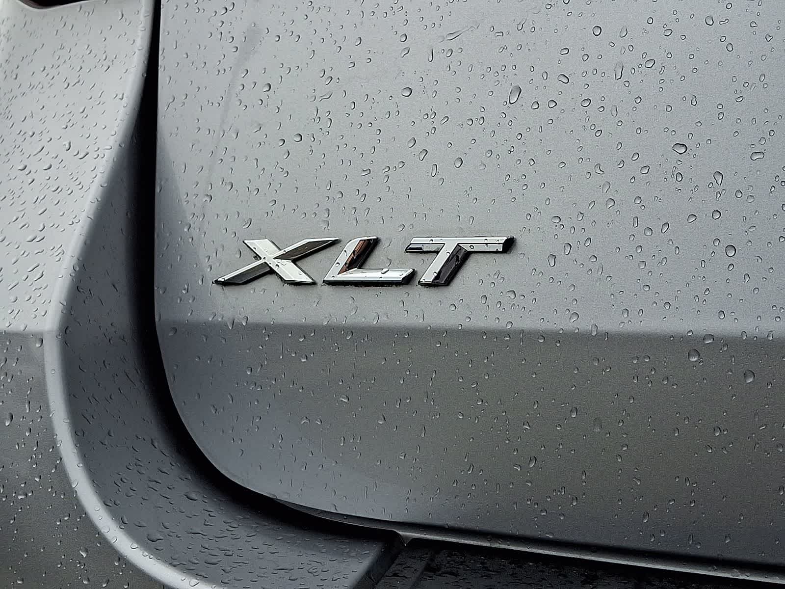 Thumbnail: 2022 Ford Explorer - 30