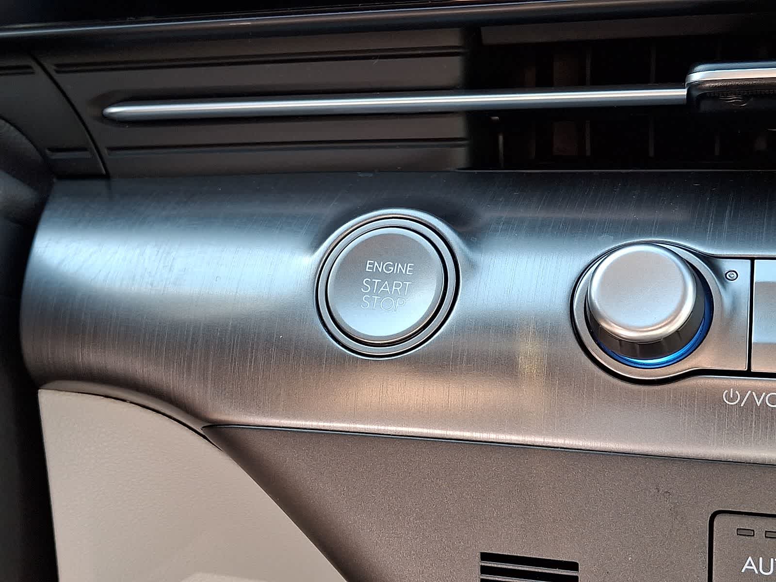 Thumbnail: 2025 Hyundai Kona - 25