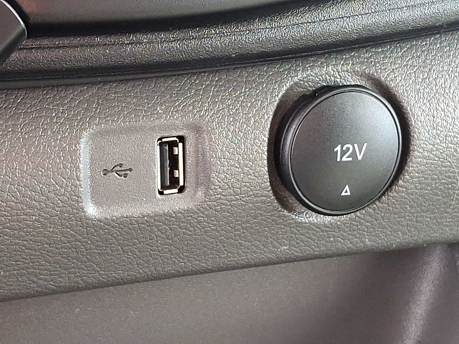 Thumbnail: 2023 Ford Transit Series - 23