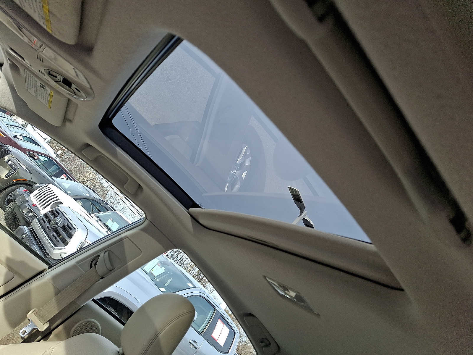 Thumbnail: 2010 Toyota Prius - 16