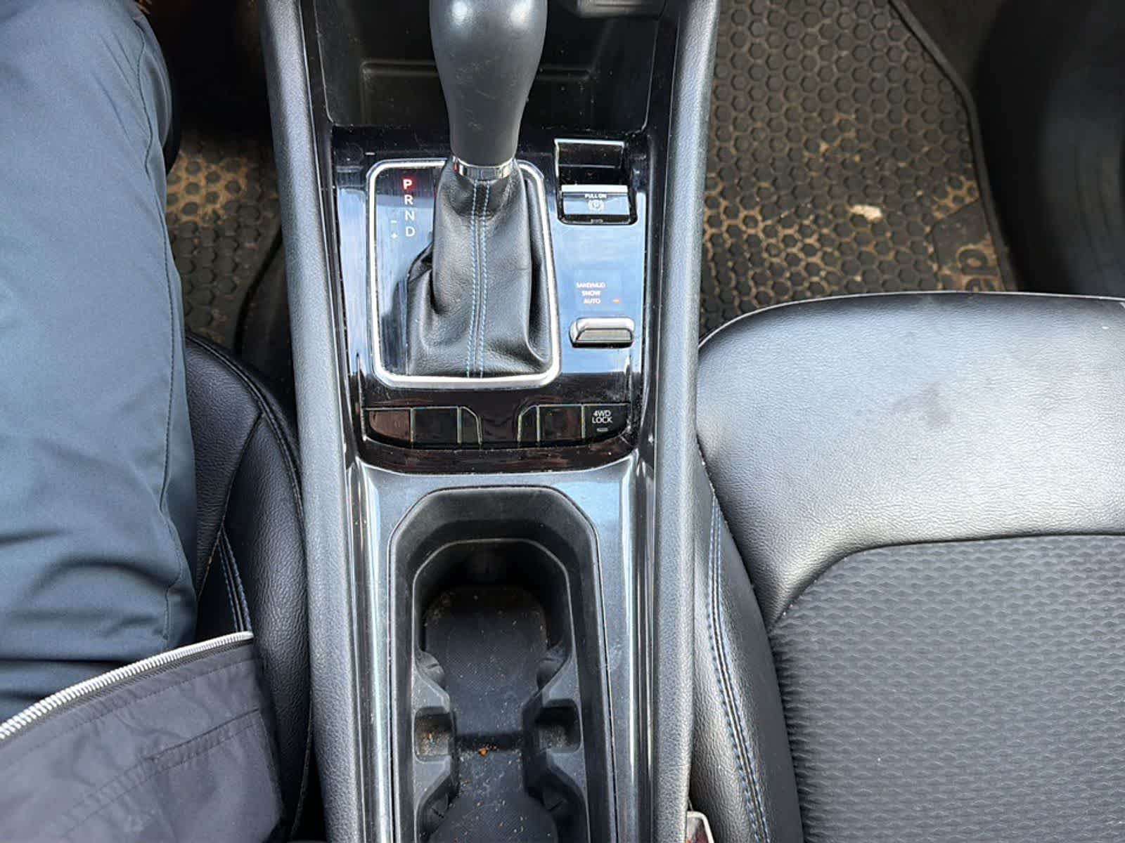 Thumbnail: 2022 Jeep Compass - 16