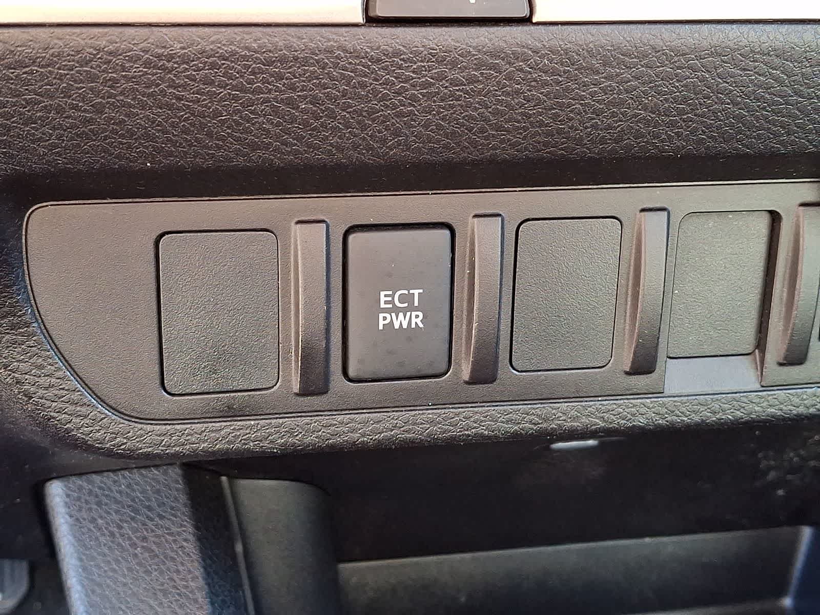 Thumbnail: 2023 Toyota Tacoma - 27