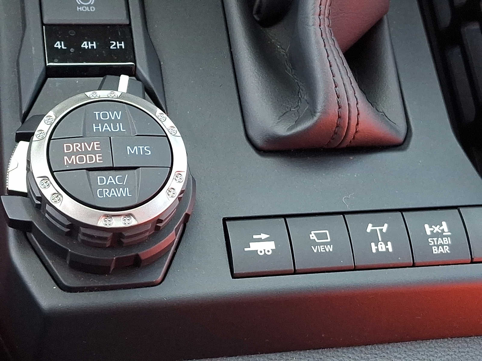 Thumbnail: 2025 Toyota 4Runner - 28