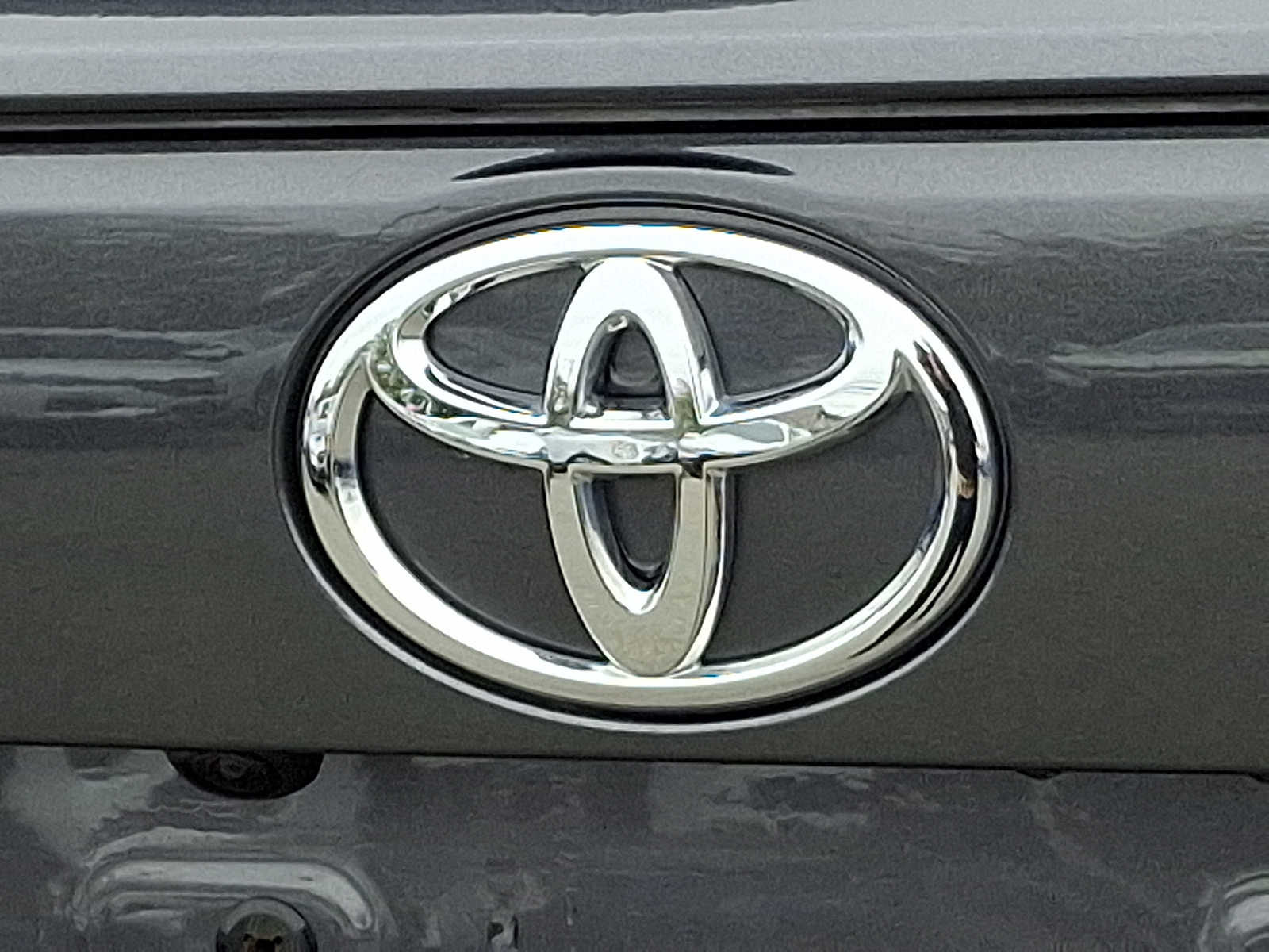 Thumbnail: 2022 Toyota RAV4 - 33