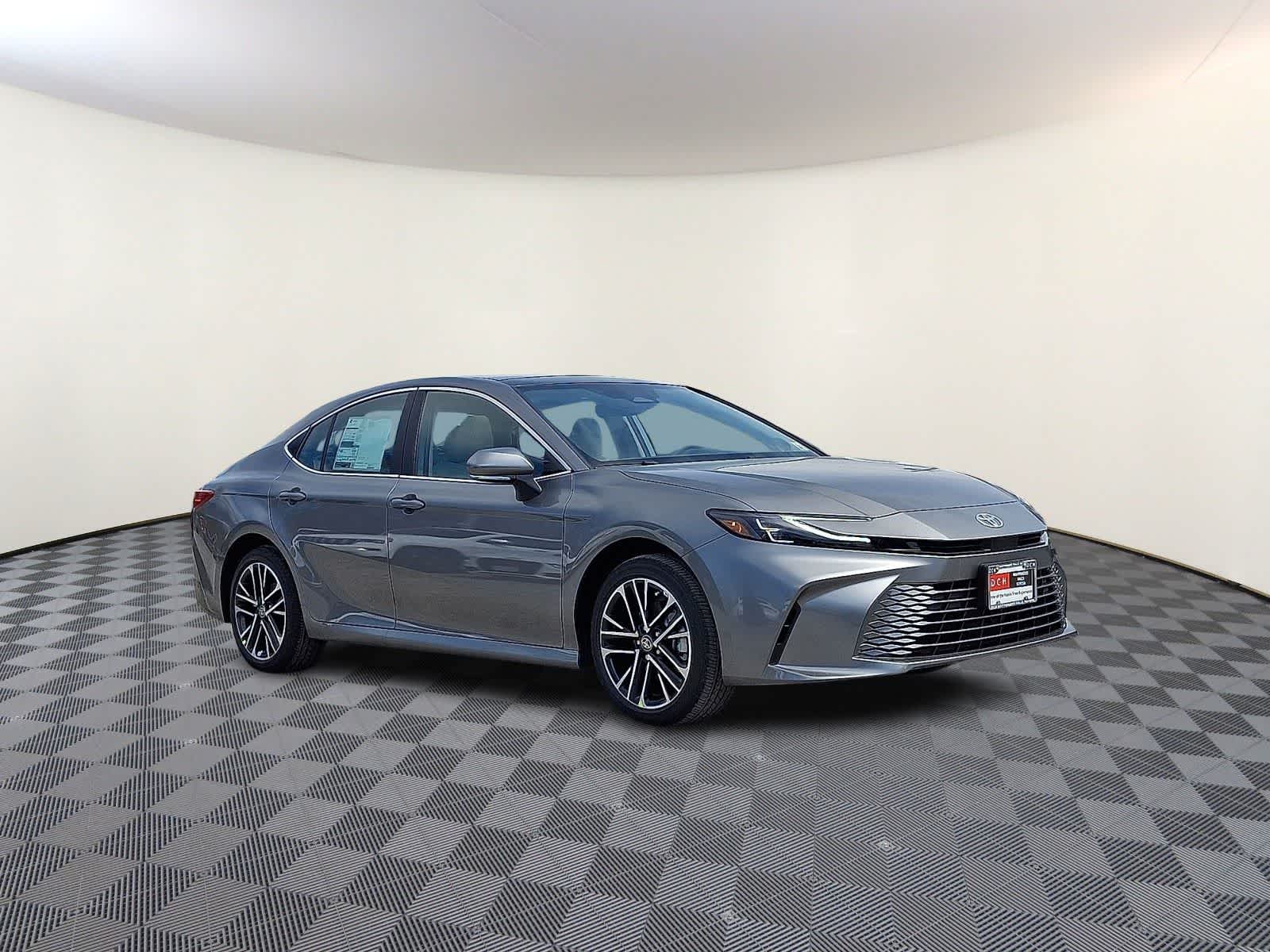 Thumbnail: 2026 Toyota Camry - 3