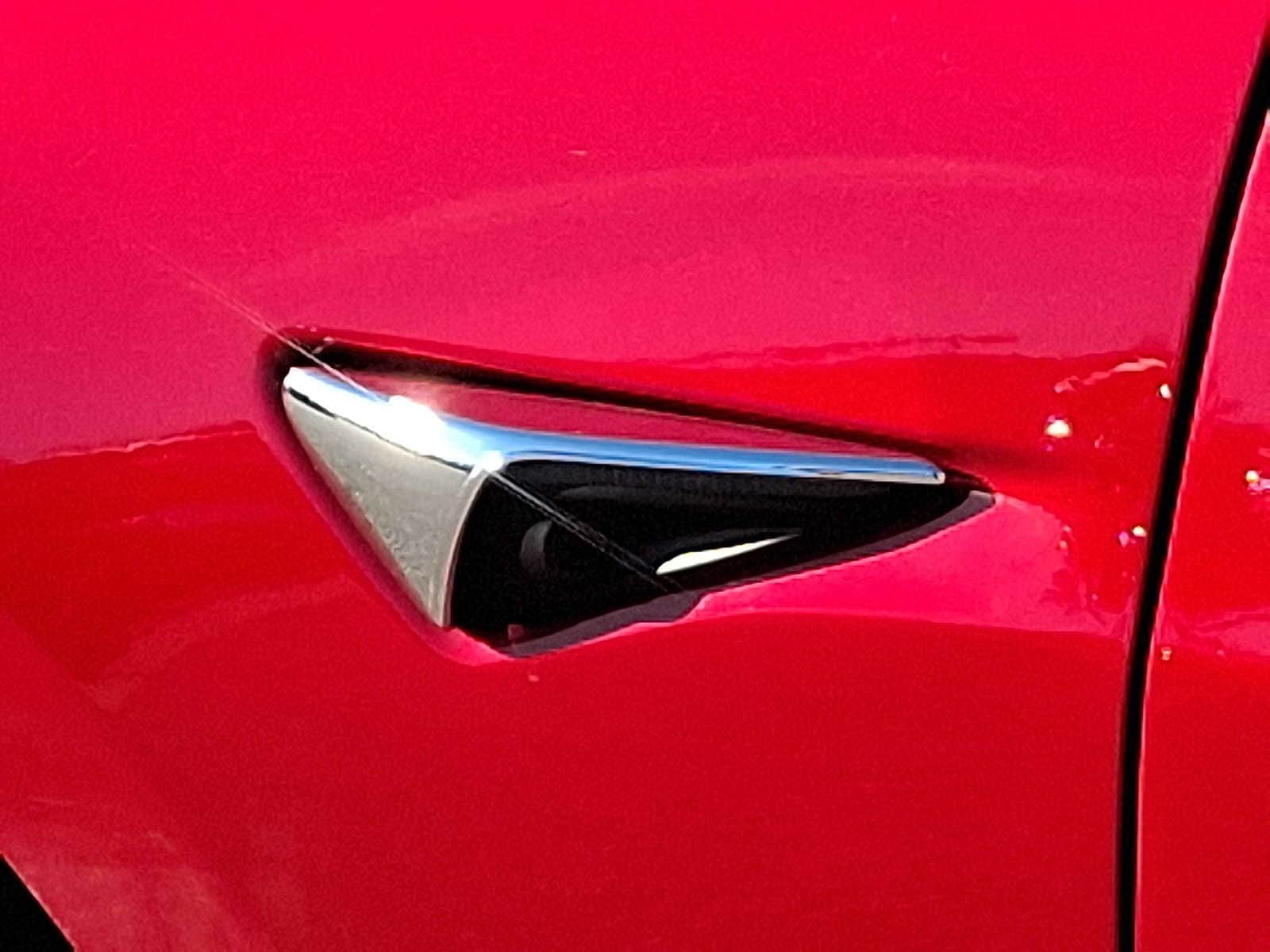 Thumbnail: 2018 Tesla Model 3 - 31