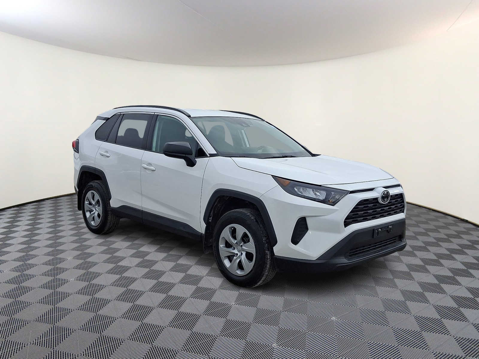 Thumbnail: 2021 Toyota RAV4 - 5