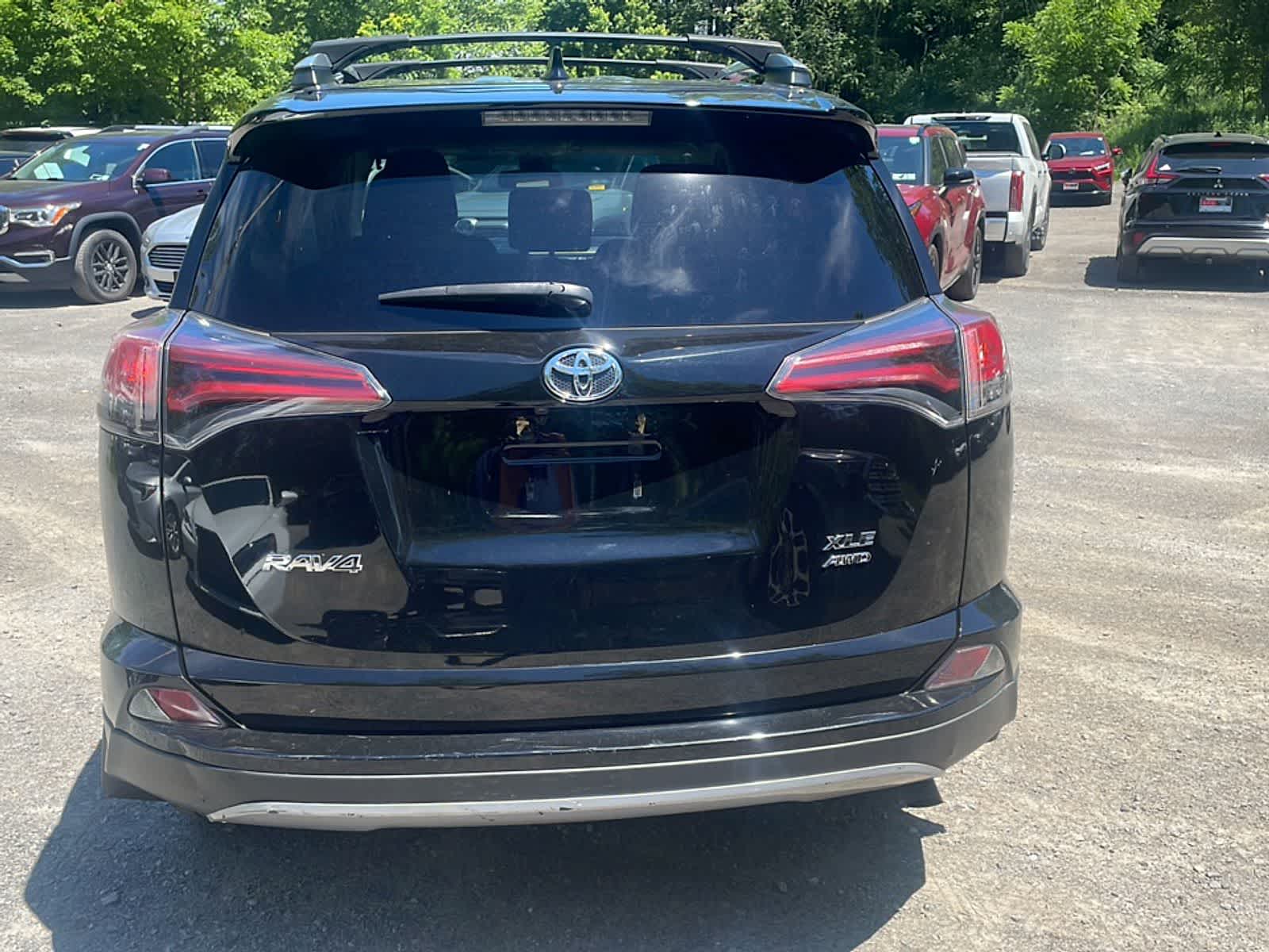 Thumbnail: 2018 Toyota RAV4 - 7