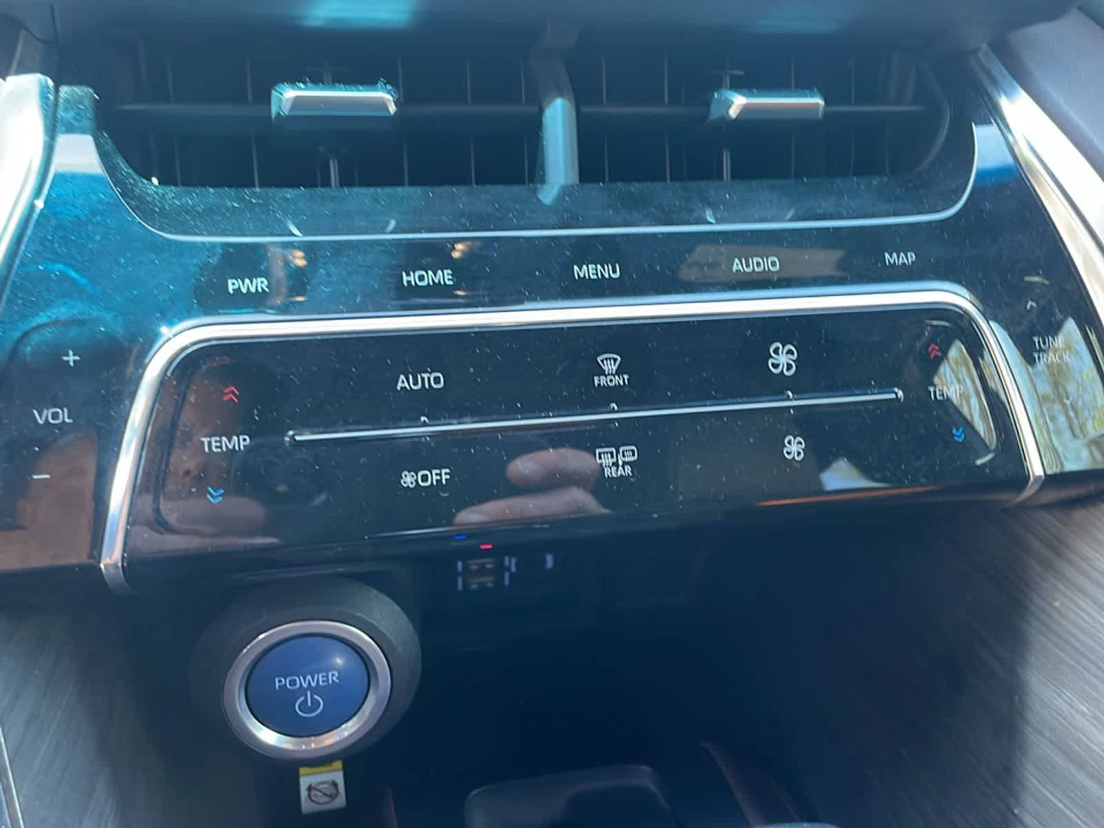 Thumbnail: 2021 Toyota Venza - 19