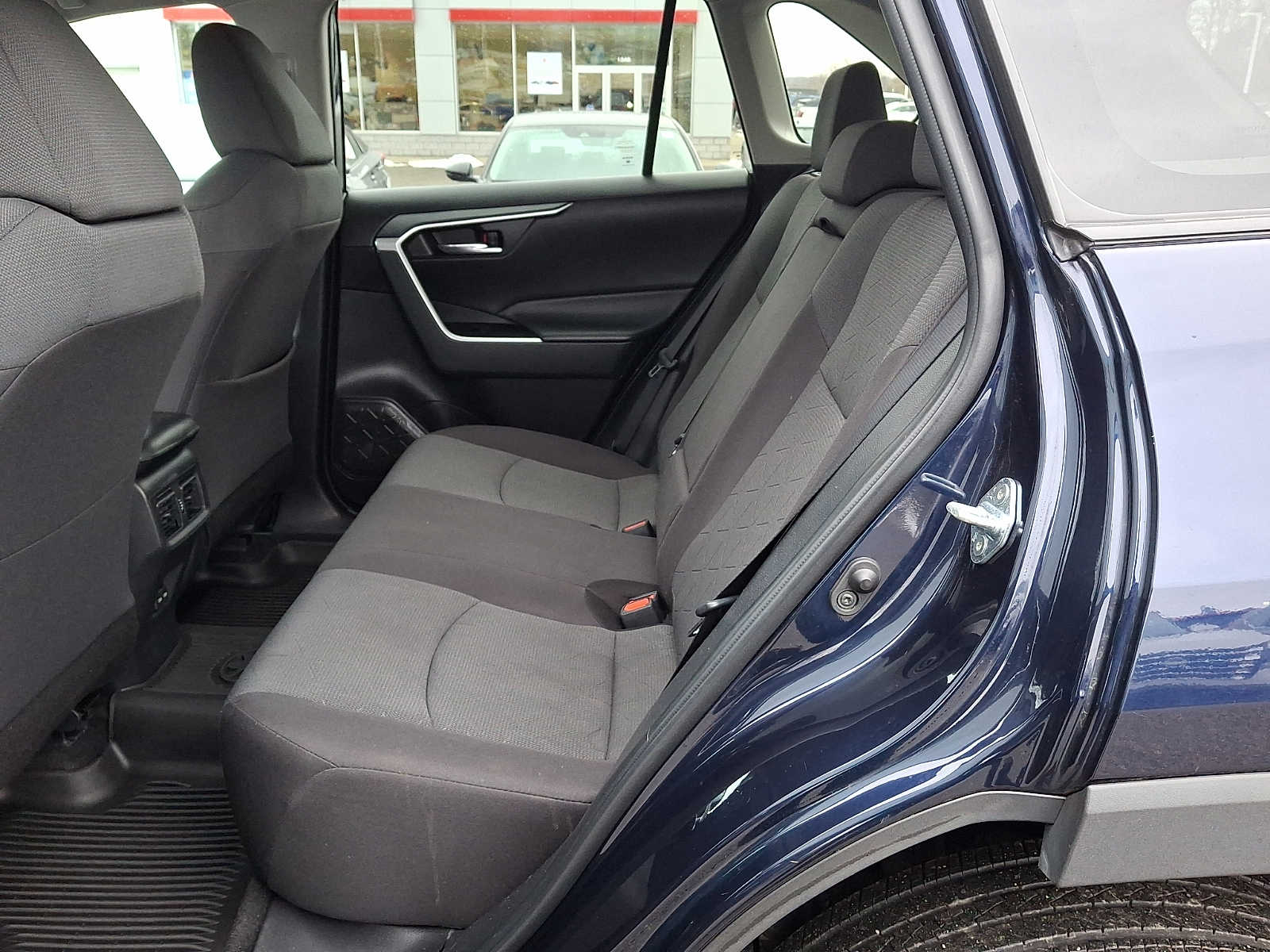 Thumbnail: 2022 Toyota RAV4 - 13