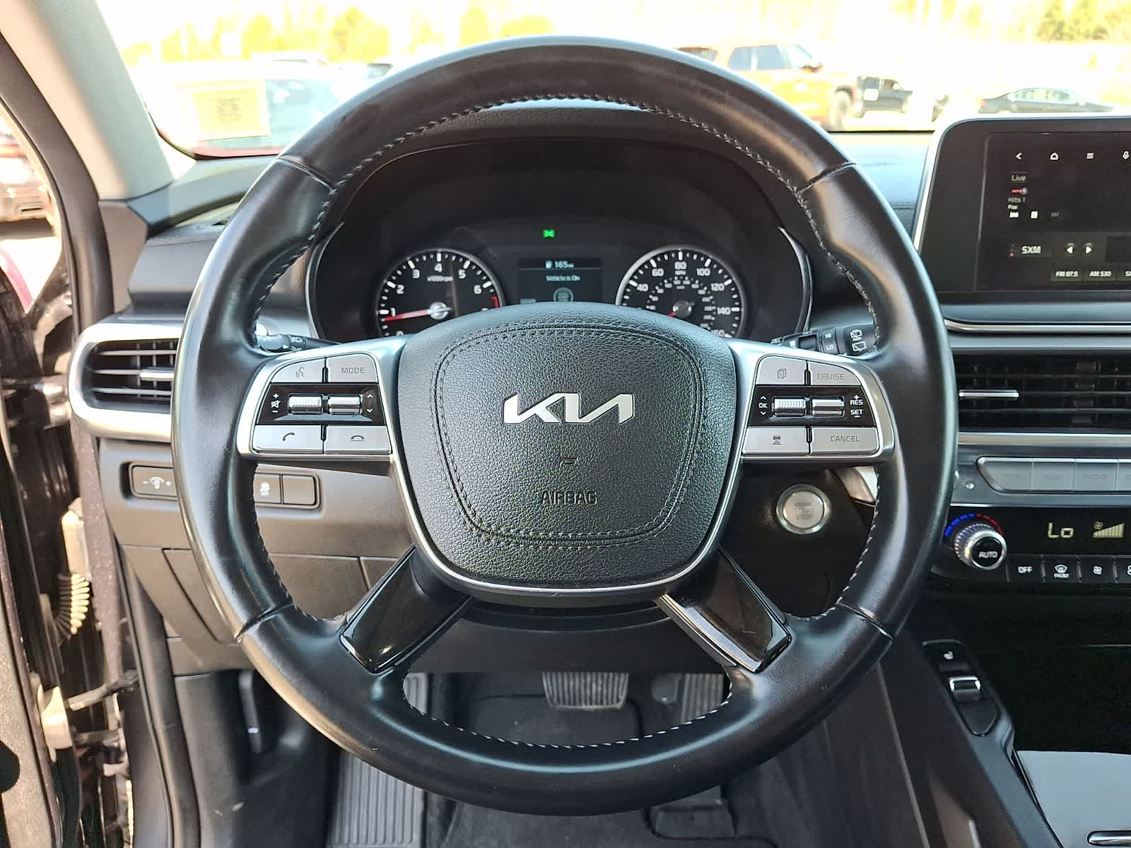 Thumbnail: 2022 Kia Telluride - 22