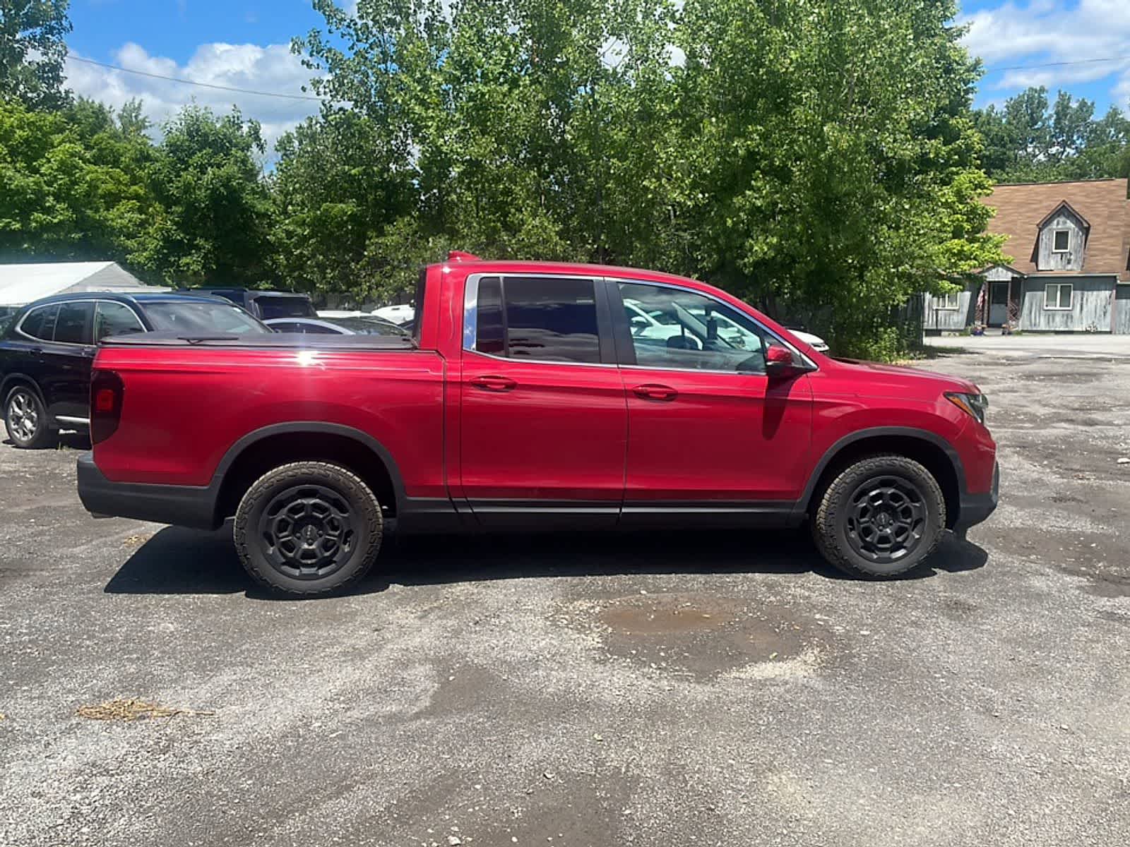 Thumbnail: 2025 Honda Ridgeline - 8