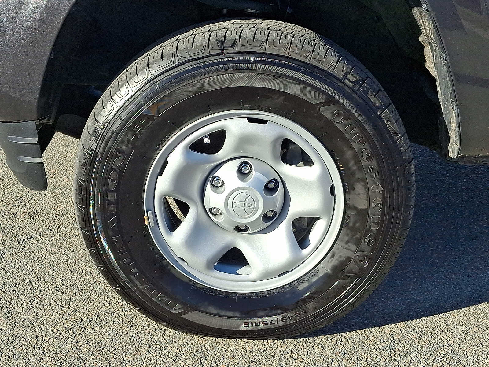 Thumbnail: 2023 Toyota Tacoma - 11