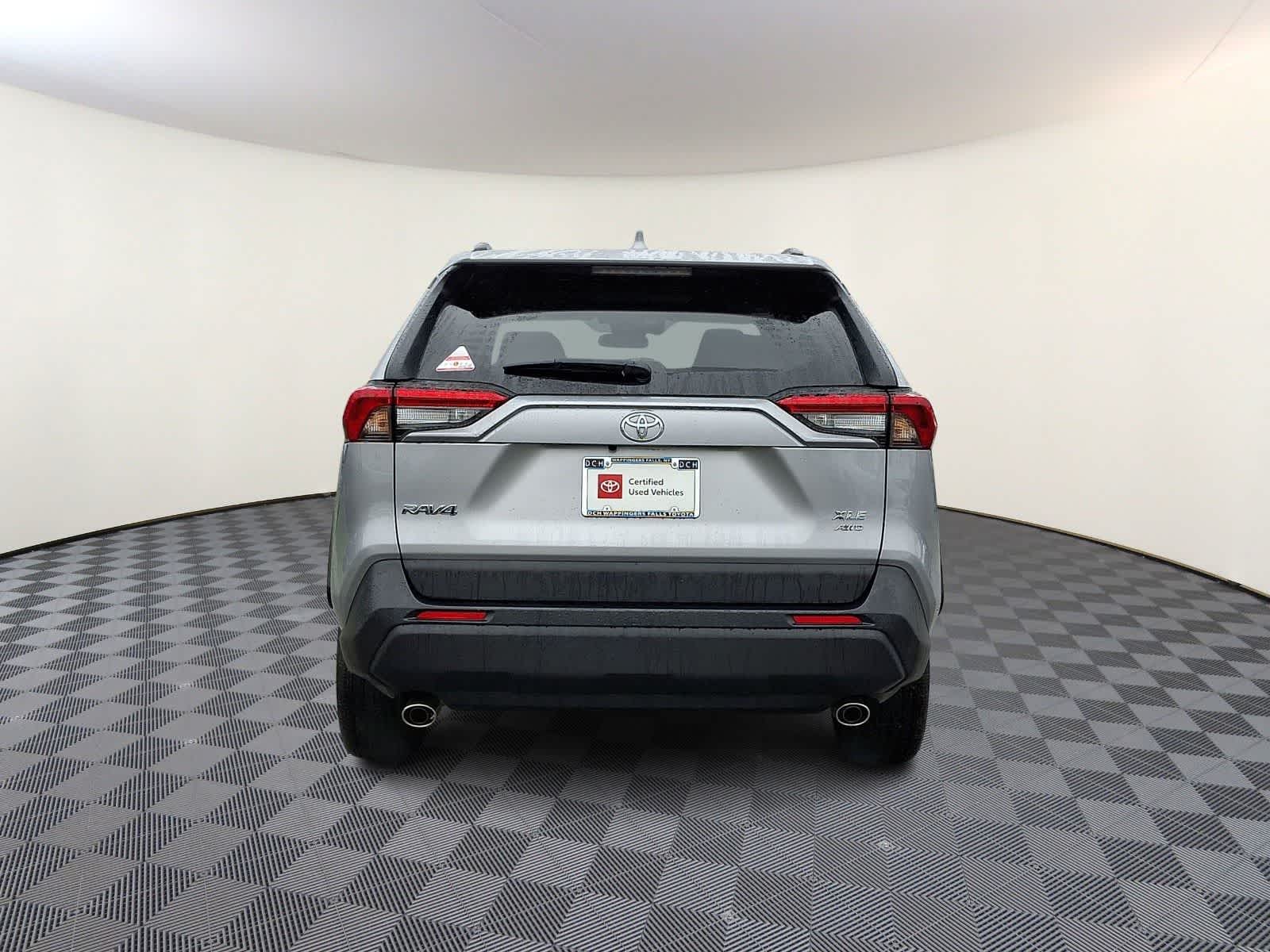 Thumbnail: 2025 Toyota RAV4 - 7