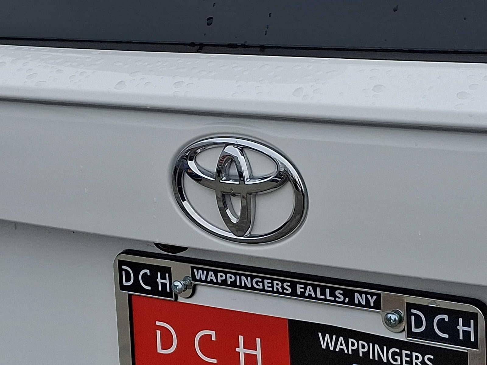 Thumbnail: 2025 Toyota RAV4 - 33