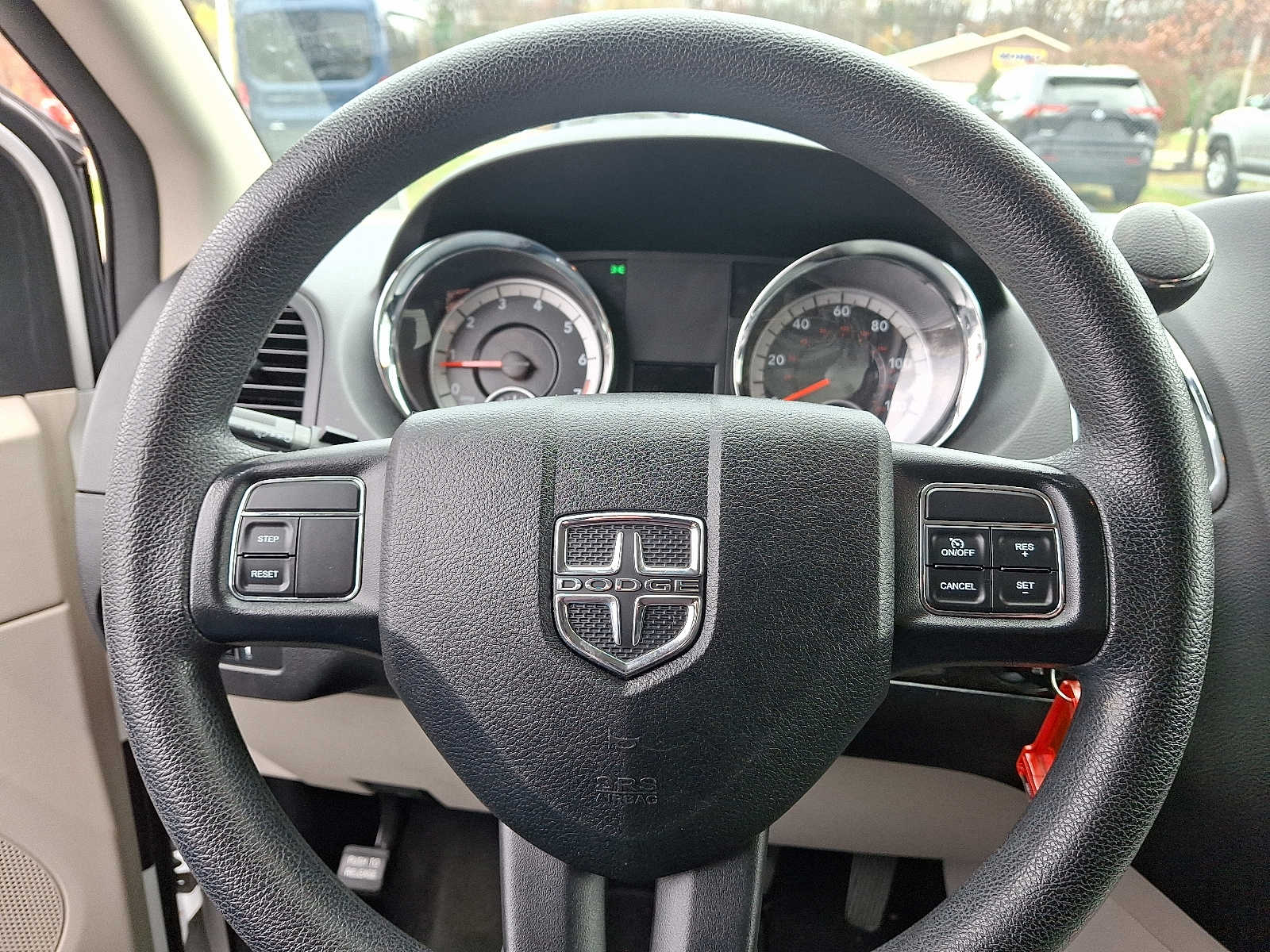 Thumbnail: 2015 Dodge Grand Caravan - 20