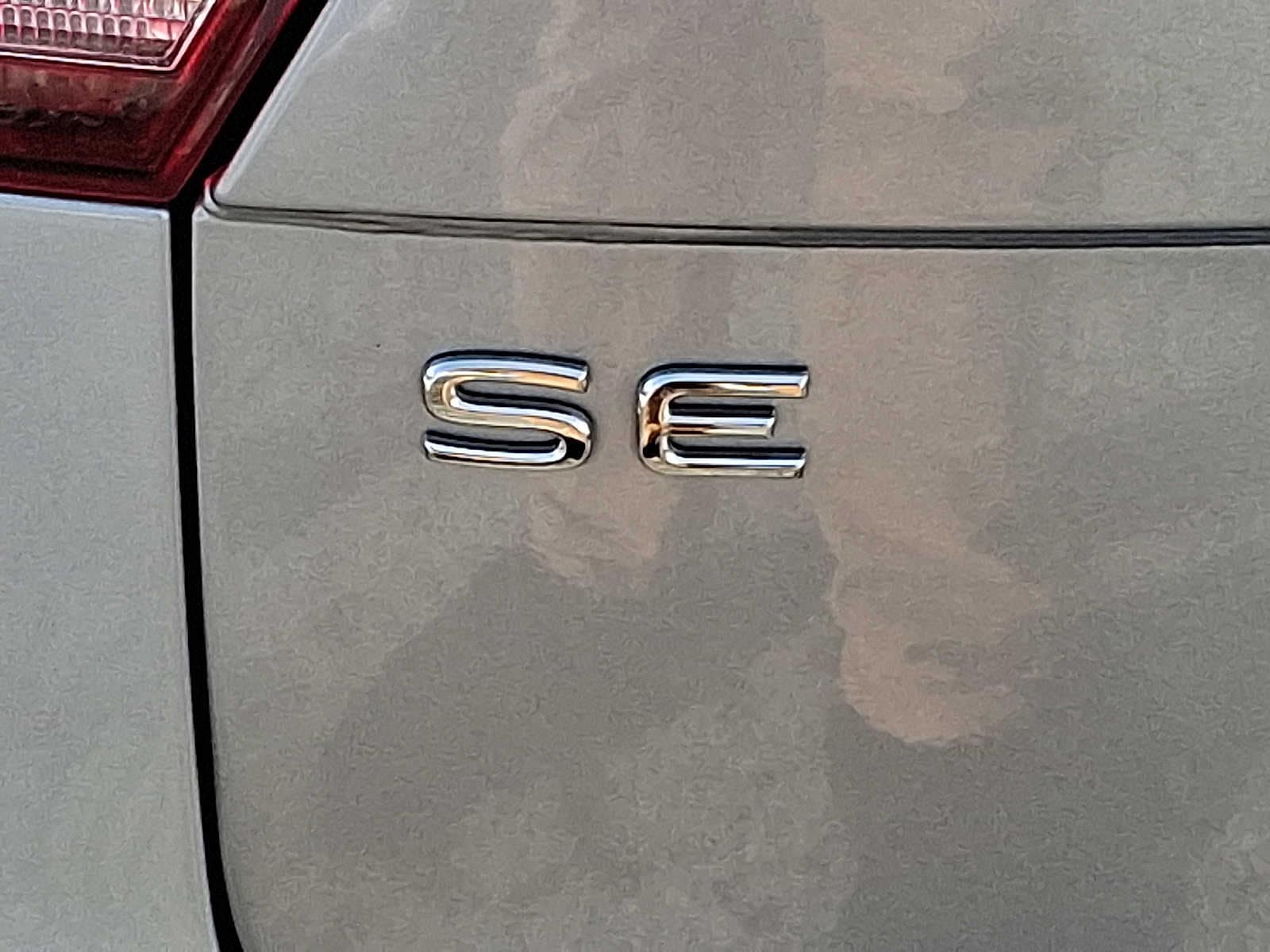 Thumbnail: 2022 Volkswagen Tiguan - 31