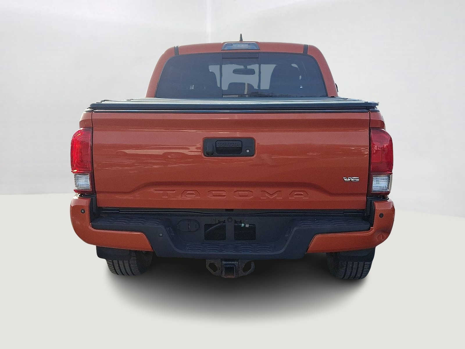 Thumbnail: 2017 Toyota Tacoma - 7