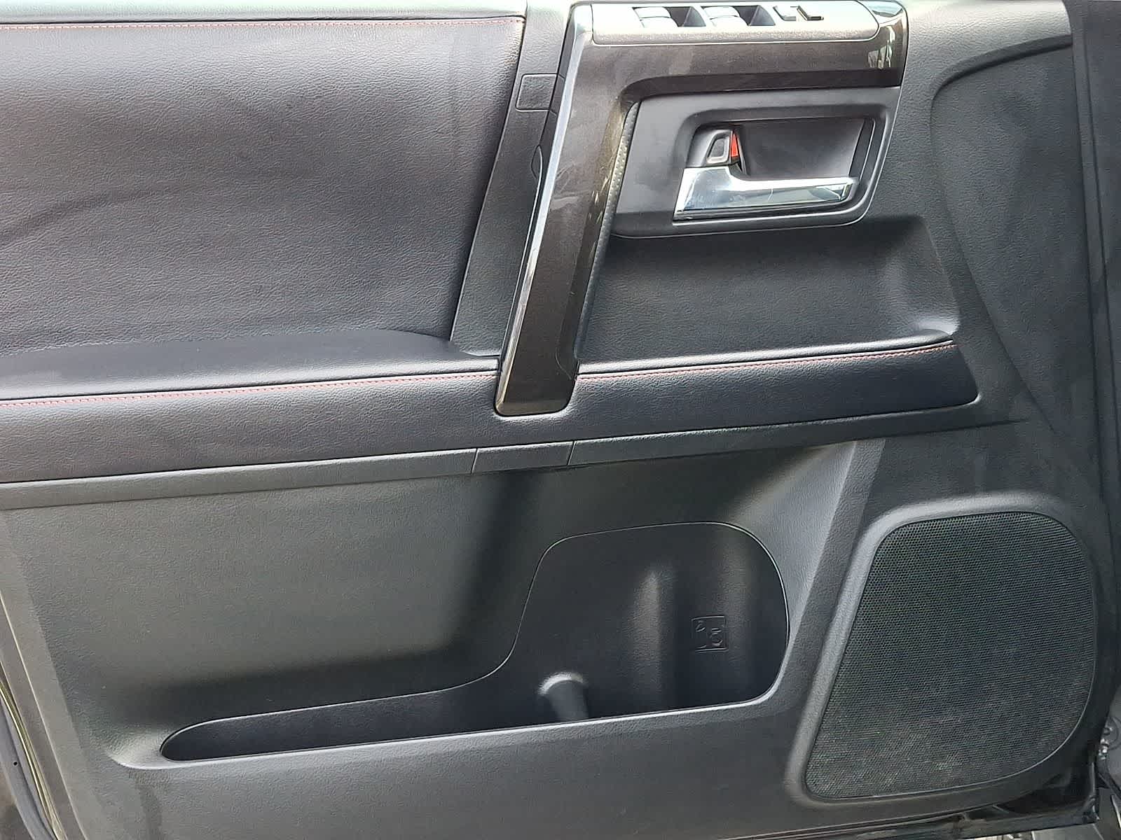 Thumbnail: 2019 Toyota 4Runner - 15