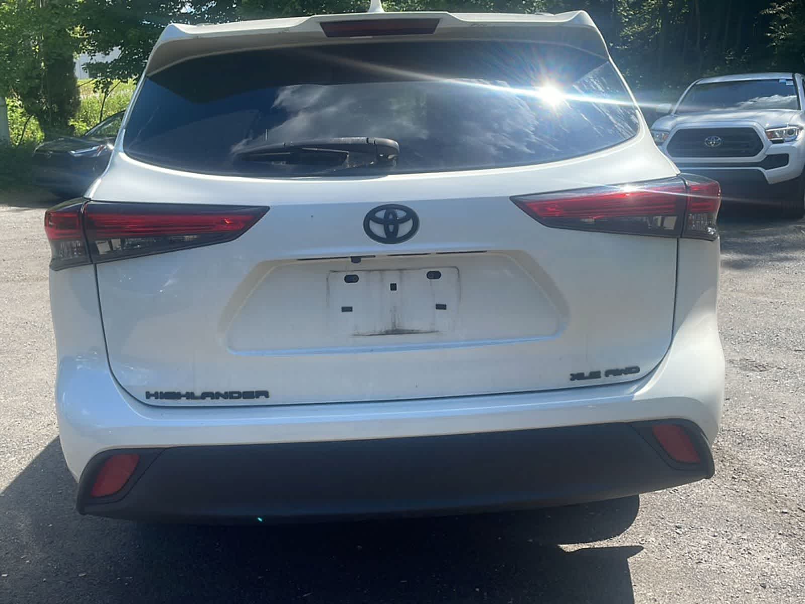 Thumbnail: 2021 Toyota Highlander - 7