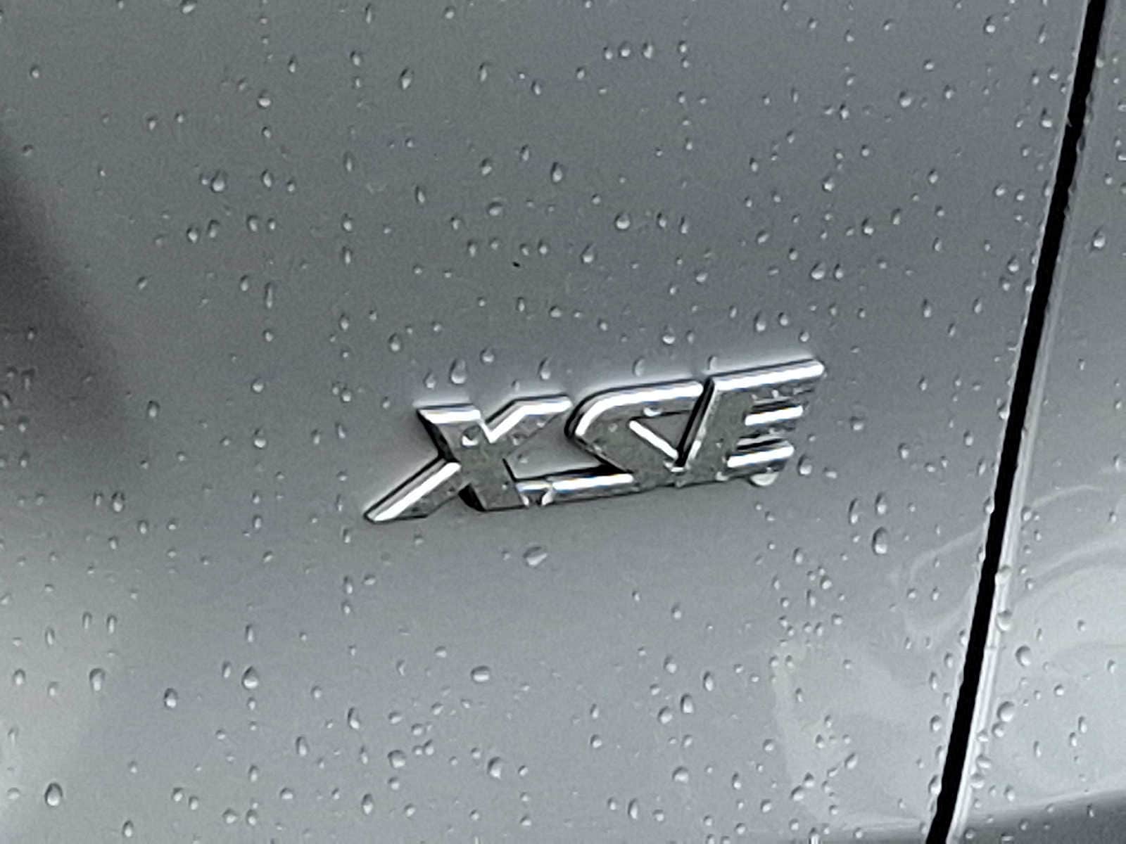 Thumbnail: 2023 Toyota RAV4 - 35