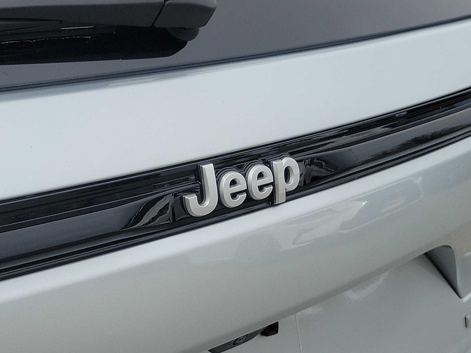 Thumbnail: 2025 Jeep Grand Cherokee - 31