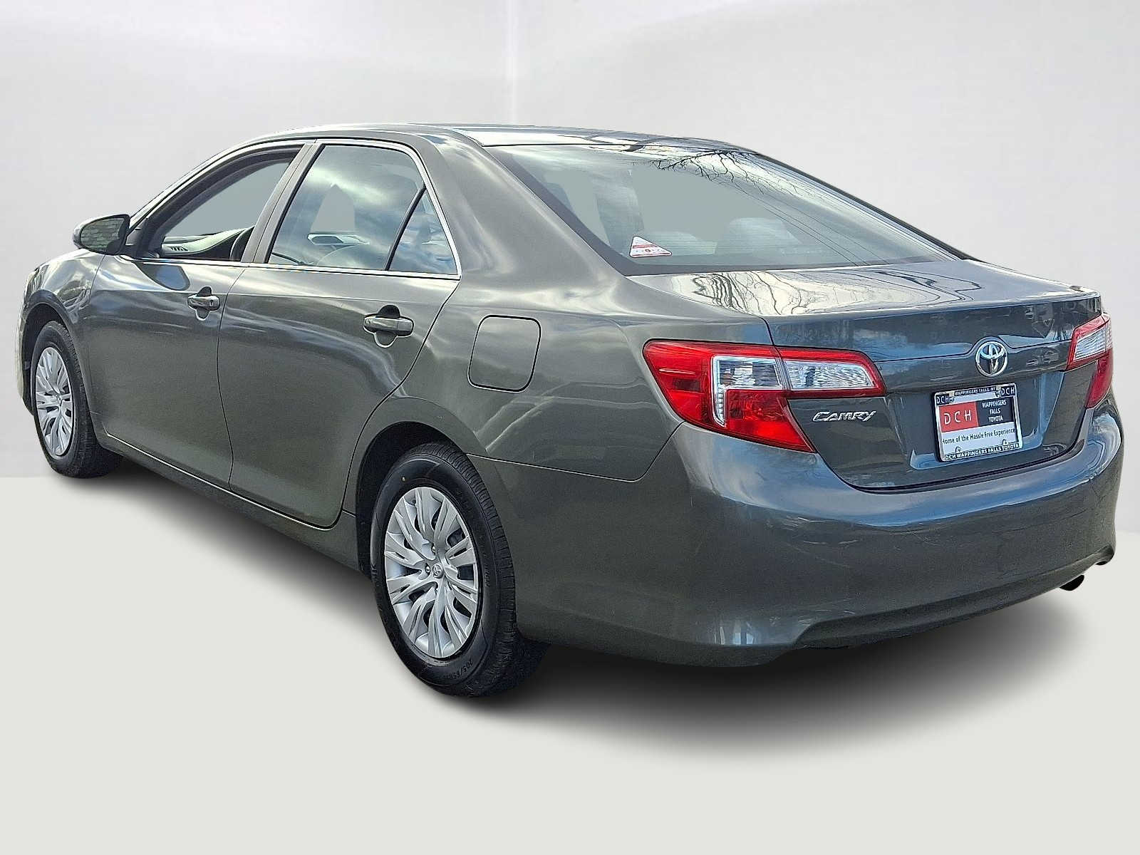 Thumbnail: 2013 Toyota Camry - 8