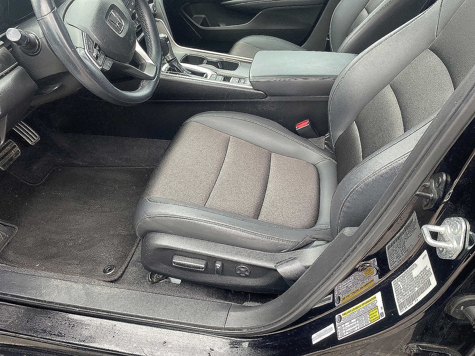 Thumbnail: 2022 Honda Accord - 11