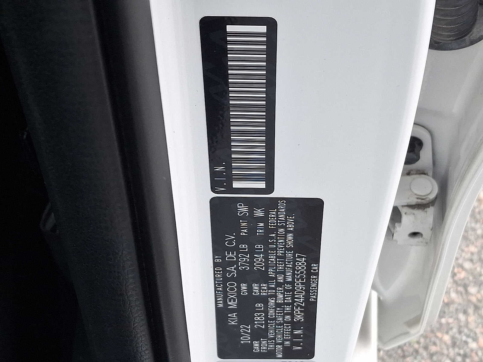 Thumbnail: 2023 Kia Forte - 27