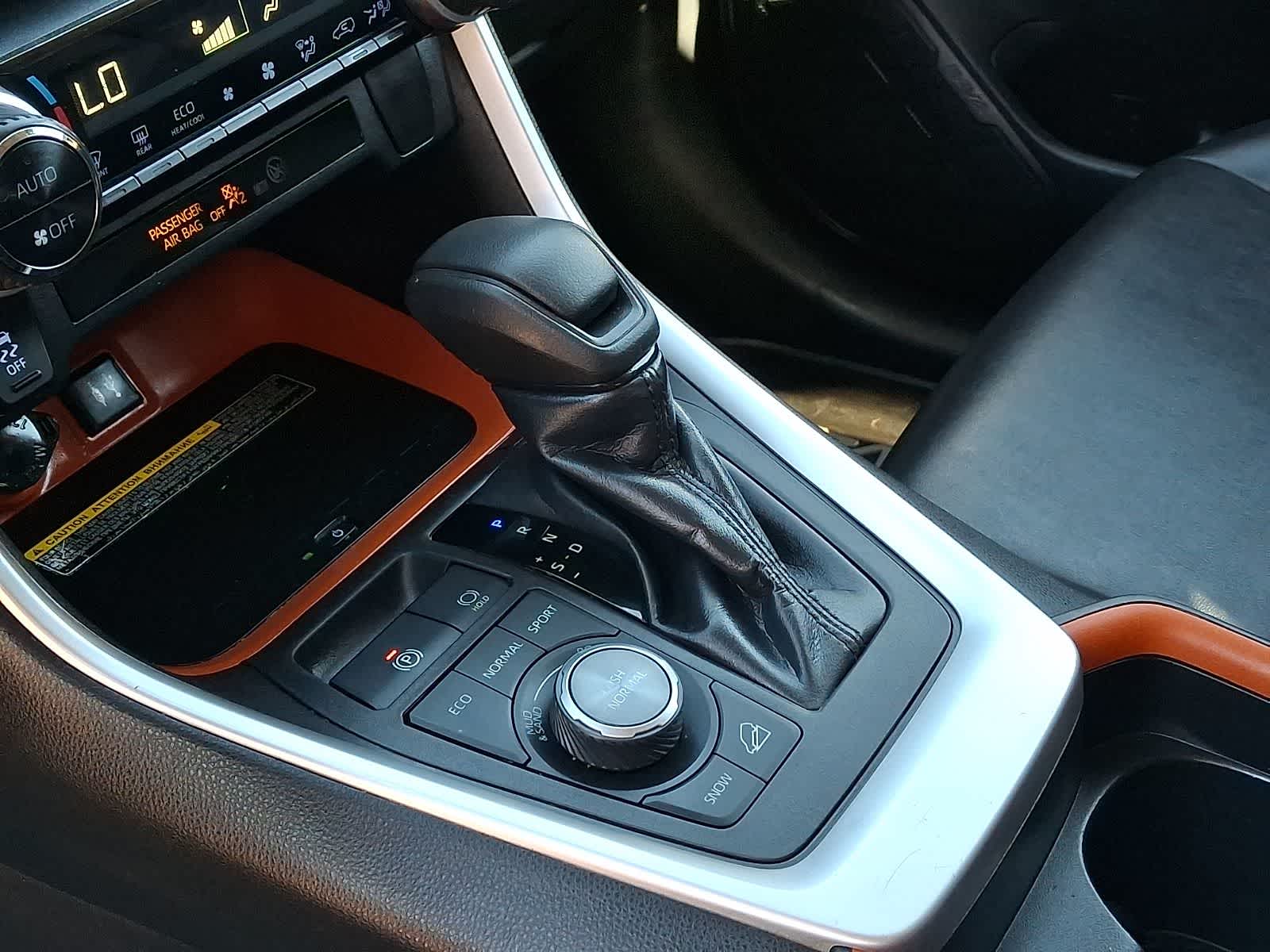 Thumbnail: 2019 Toyota RAV4 - 18