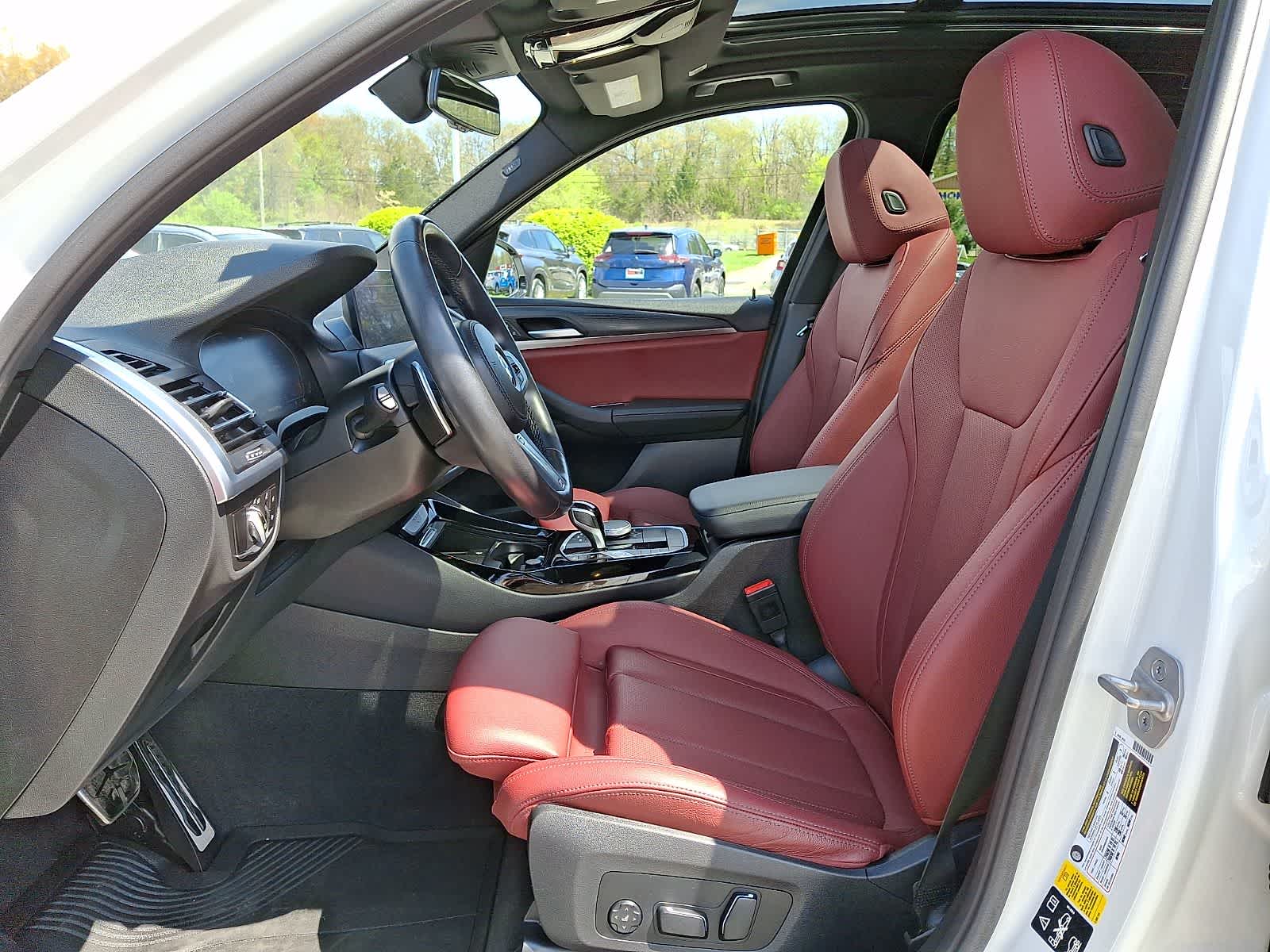 Thumbnail: 2024 BMW X3 - 15