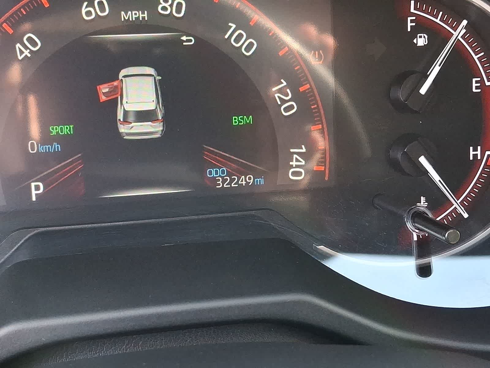 Thumbnail: 2024 Toyota RAV4 - 23