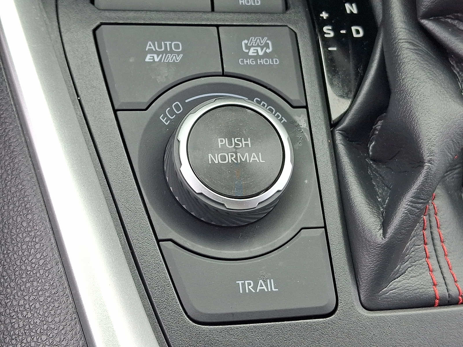 Thumbnail: 2024 Toyota RAV4 - 26