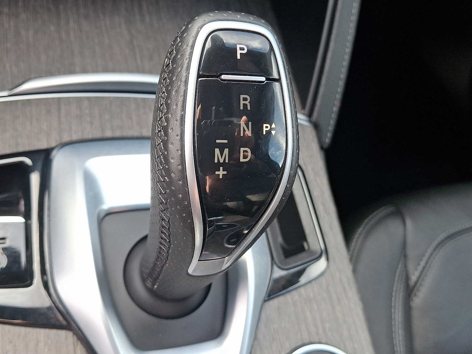 Thumbnail: 2023 Alfa Romeo Stelvio - 14