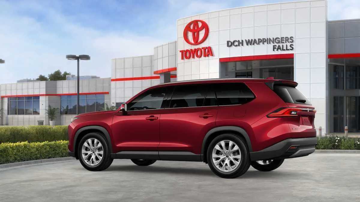 Thumbnail: 2026 Toyota Grand Highlander - 7
