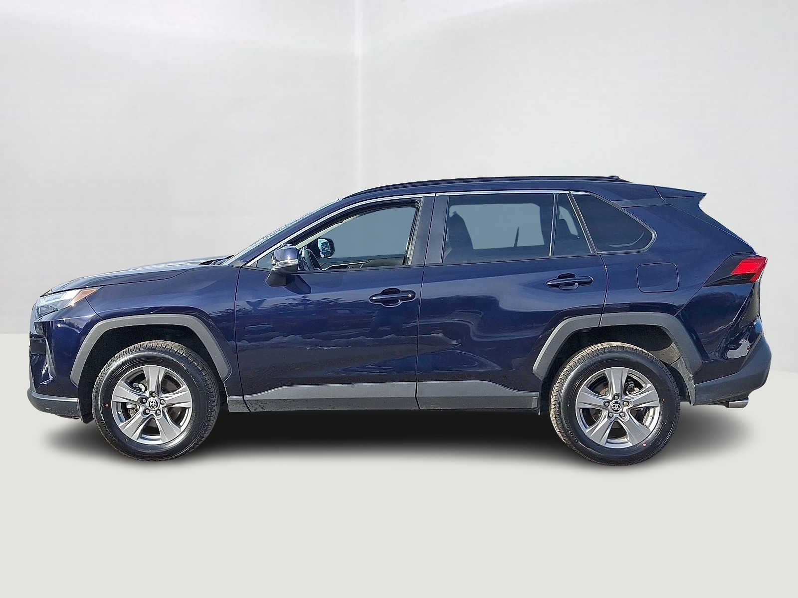 Thumbnail: 2024 Toyota RAV4 - 10