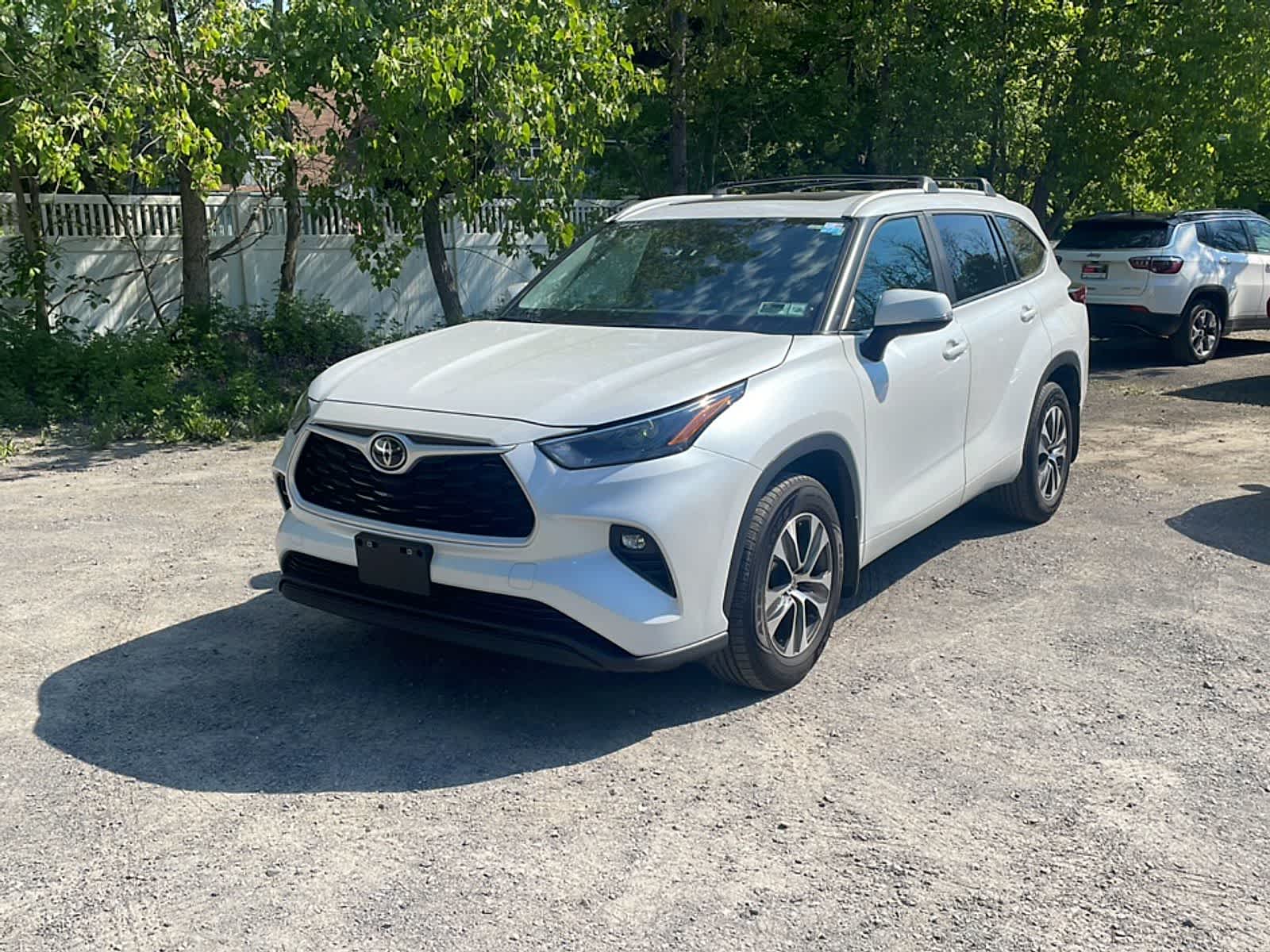 Thumbnail: 2023 Toyota Highlander - 1